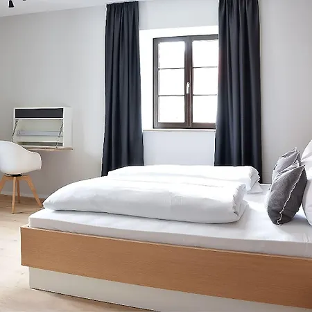 Mariandl Im Oberwirt Hotel apartamentowy Eggenfelden