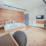 Aparthotel Mariandl Im Oberwirt 3*